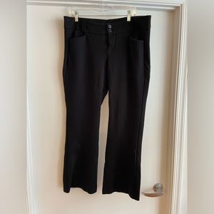 Torrid 18R stretch work pants